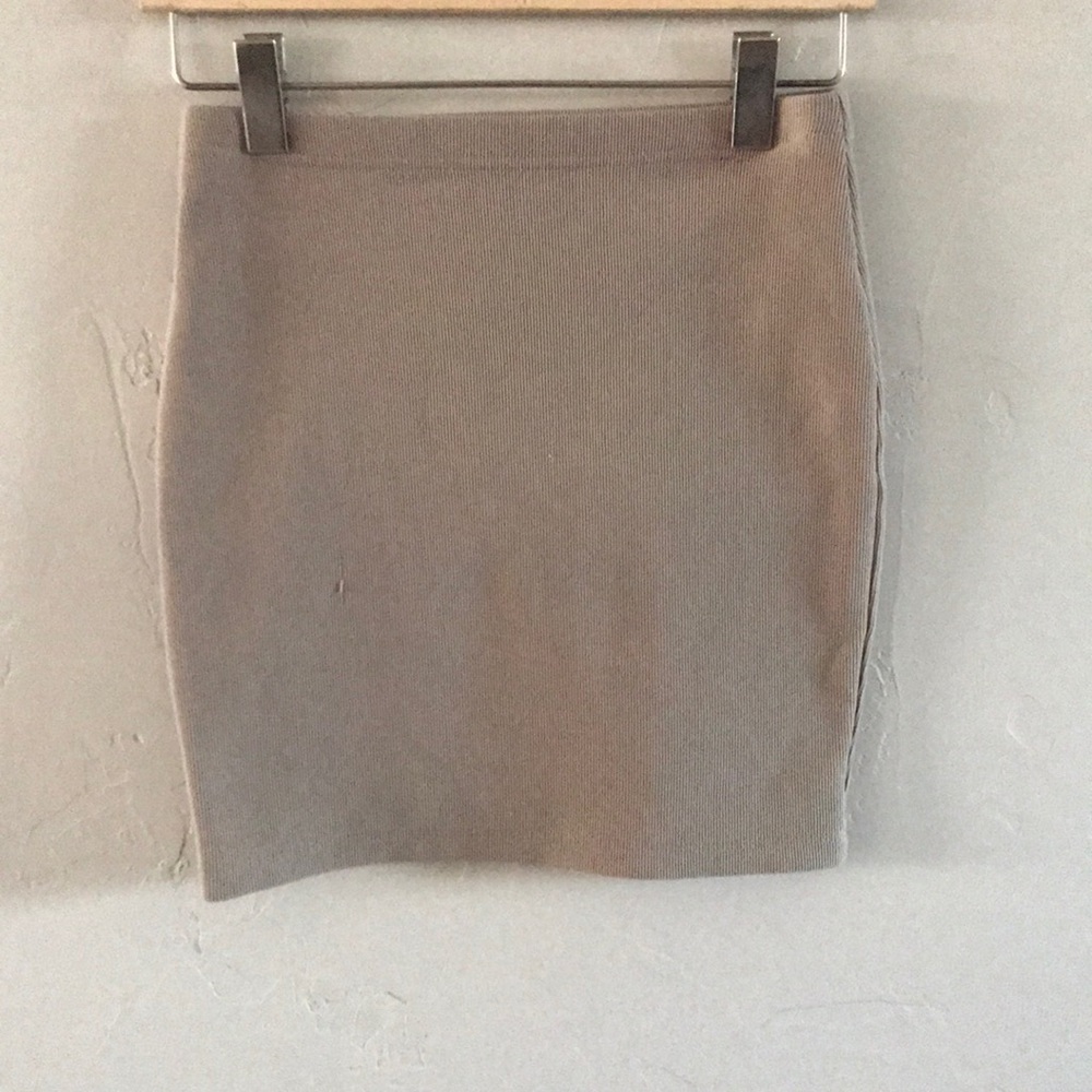 Nude Skirt